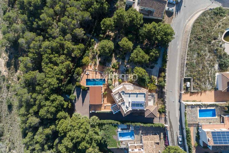 Foto 3651e363-5917-4f7b-bb9d-c815f7cfc7ed. Xalet amb calefacció aparcament piscina a Altea la vella Altea