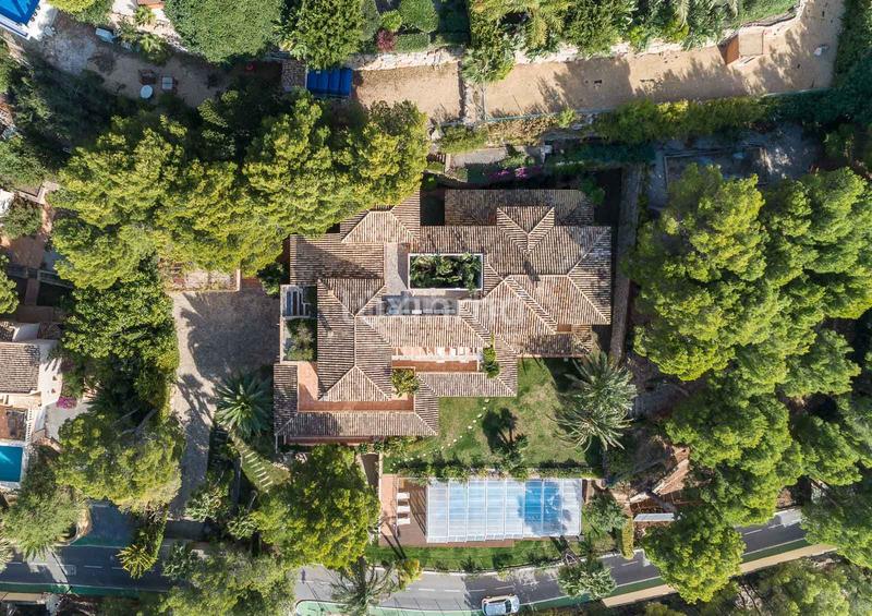 Foto 3669e307-c9e1-48a4-9d2e-86f442ced932. Chalet avec chauffage parking piscine dans Altea hills Altea