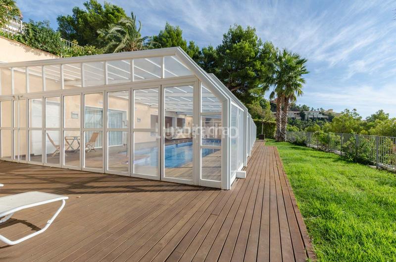 Foto ab797b8c-0e04-46d9-8f11-e764c93b56ac. Chalet avec chauffage parking piscine dans Altea hills Altea