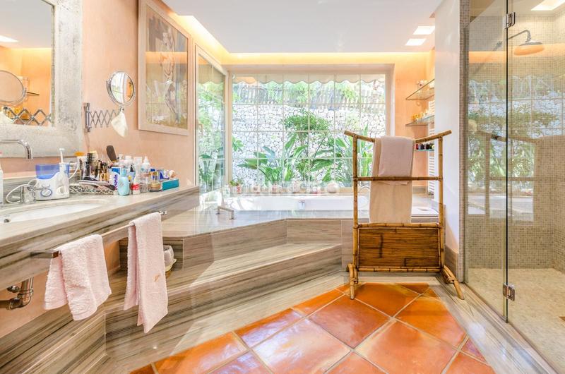 Foto acaa4f34-ce75-4a80-9cbf-c162a48d345c. Chalet avec chauffage parking piscine dans Altea hills Altea