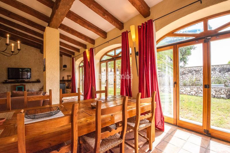 Foto baad5986-d81c-4973-8d6b-70aee4f1066d. Chalet con piscina in Benissa pueblo Benissa