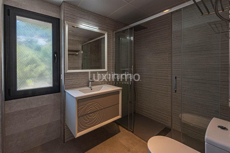 Foto 40dbcba6-e24b-49d7-bf62-35436e94d811. Chalet con piscina in Oltamar - Cucarres Calp