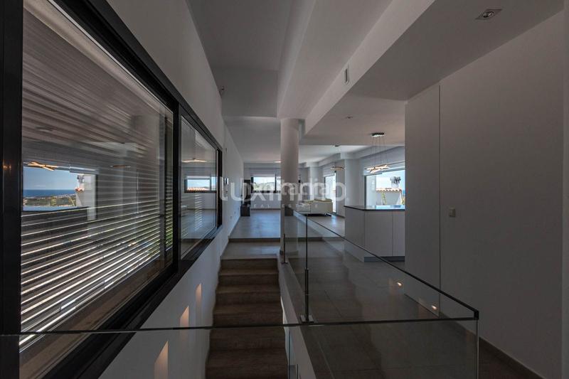 Foto 6685ea34-abc7-4904-b1b7-a6adeb1e025d. Chalet con piscina in Oltamar - Cucarres Calp