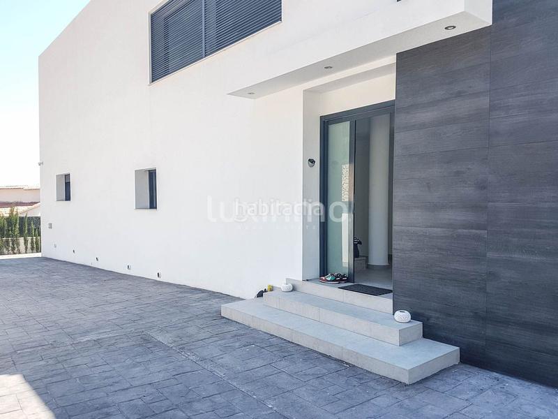 Foto 6cbb7c41-e5ec-4e14-bf67-e01f159ef452. Chalet con piscina in Oltamar - Cucarres Calp
