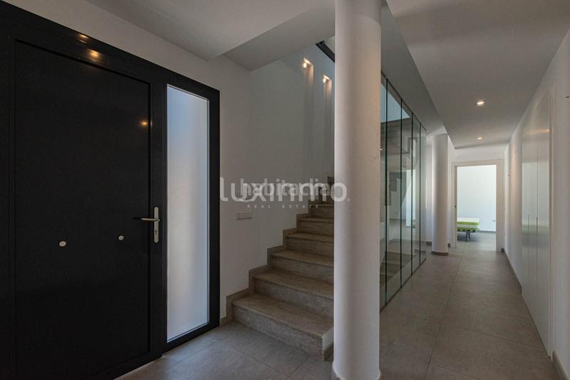 Foto f40c0b14-0151-4a3b-8d61-556f2c415319. Chalet con piscina in Oltamar - Cucarres Calp