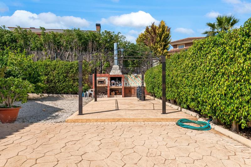 Foto 67927251-2ebb-4fe3-a89a-3ae62362509c. Chalet con riscaldamento parcheggio piscina in Varadero Nucia (la)