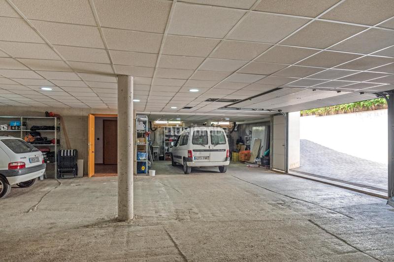 Foto b7e2c11a-ecd2-49b4-aae0-56232a925b51. Chalet con riscaldamento parcheggio piscina in Varadero Nucia (la)