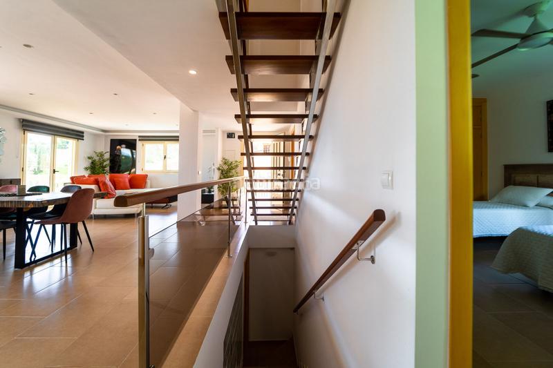 Foto 6f062a99-e5a1-40e3-9c85-1f2caae1f171. Chalet con riscaldamento parcheggio piscina in Canuta Calp