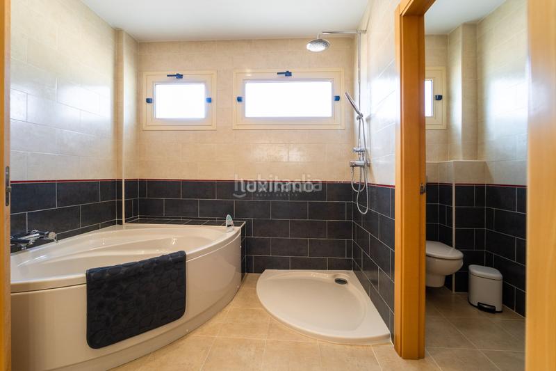 Foto 7be675c3-679b-4199-a5ff-bc66cdcb4a39. Chalet con riscaldamento parcheggio piscina in Canuta Calp