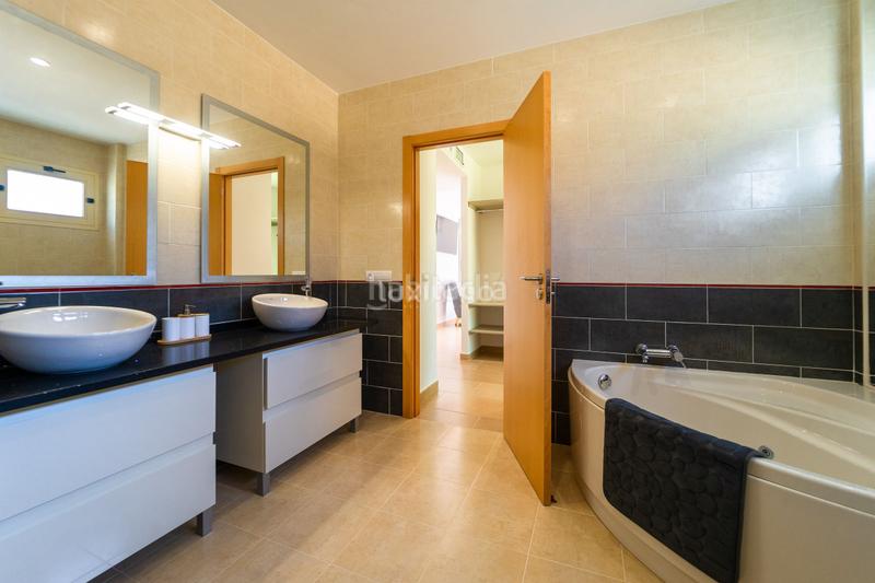 Foto b5af83e0-8913-4e75-8701-fcbecc14929d. Chalet con riscaldamento parcheggio piscina in Canuta Calp