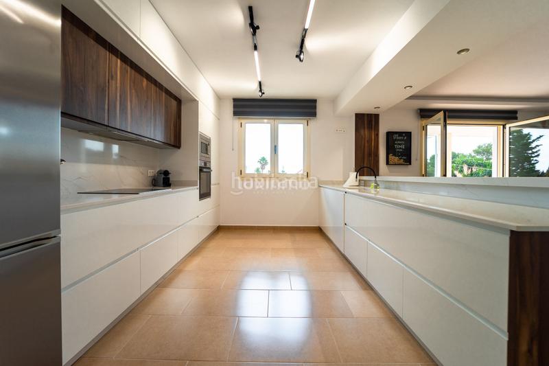 Foto d8e4a67a-7d7b-406a-80bb-89bac3ccc8e0. Chalet con riscaldamento parcheggio piscina in Canuta Calp