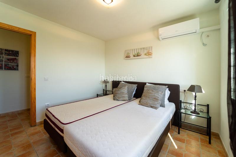 Foto 2aae08d2-c0dd-4c63-8abb-837a8311e5e9. Chalet with heating pool in Maryvilla Calp