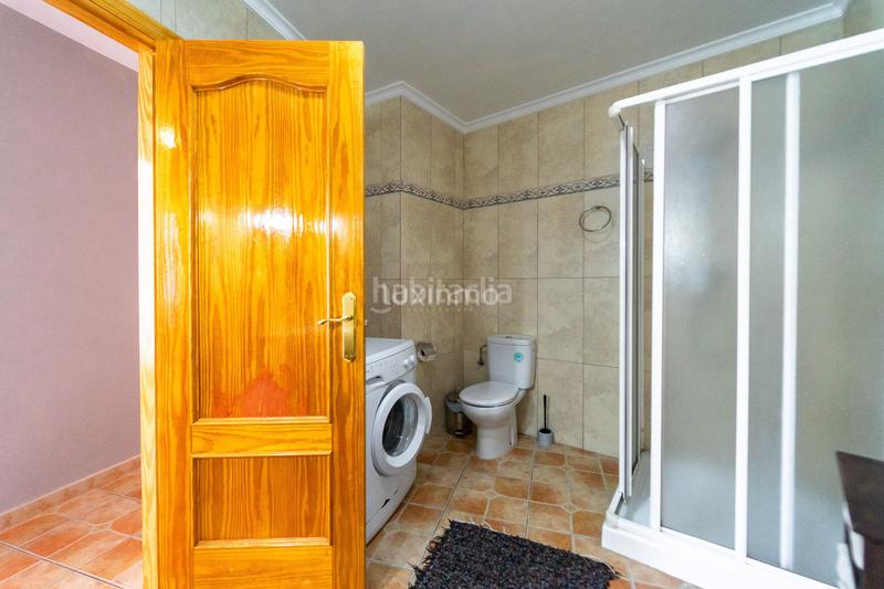 Foto c3569c56-2056-4d85-b3de-c16f3fc15ed3. Chalet with heating pool in Maryvilla Calp