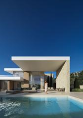 Chalet à Pinar de Advocat-Cometa. Casa moderna con piedra para vender en moraira