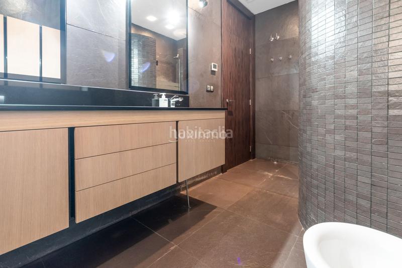 Foto 00c317e3-838b-4116-97a7-a2372eee719e. Doppelhaus mit heizung parking in Centro Mutxamel