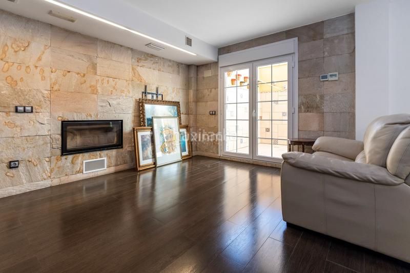 Foto 2d7c710d-593b-41cd-9fc8-55fce2cbc4fc. Doppelhaus mit heizung parking in Centro Mutxamel