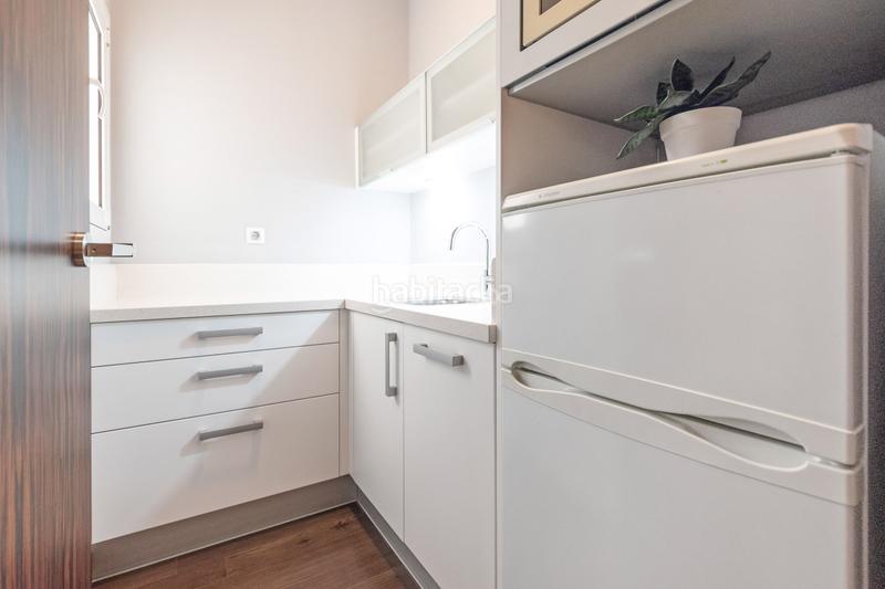 Foto 2f946340-01b3-421f-b4aa-3eff7c187a96. Doppelhaus mit heizung parking in Centro Mutxamel