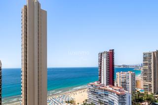 Pis a Playa Levante. Pisos en benidorm con vistas al mar
