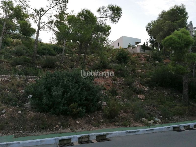 Foto fdba1acb-9117-400c-ac26-345a28e9ddf0. Wohngrundstück in Altea hills Altea