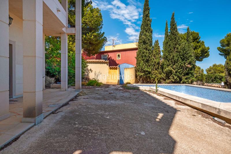 Foto 43c4d8c3-5cc5-4b9c-86f3-a87beeeb8fa4. Chalet con parcheggio piscina in Coloma Nucia (la)