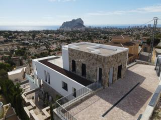 Chalet in Gran Sol. Villa  independiente con vistas al mar en calpe