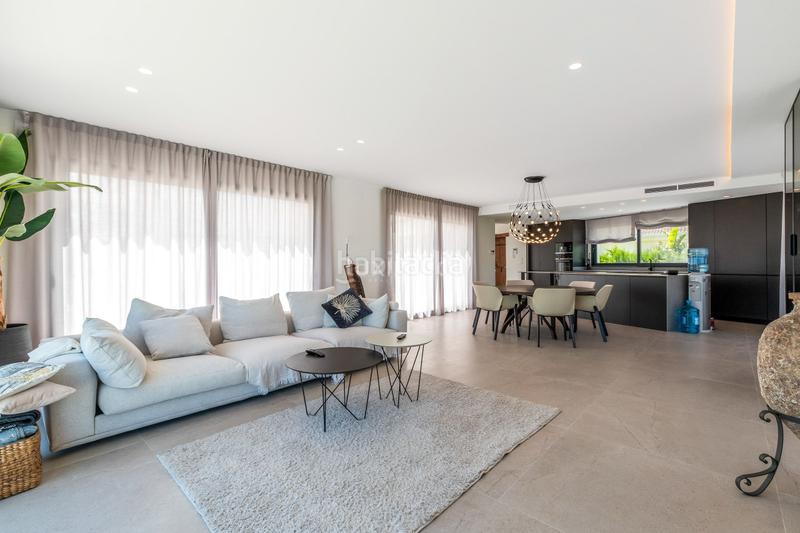 Foto d6b8558b-1ef8-47c8-91ef-14b5188d6376. Chalet avec parking piscine dans El Montgó Dénia