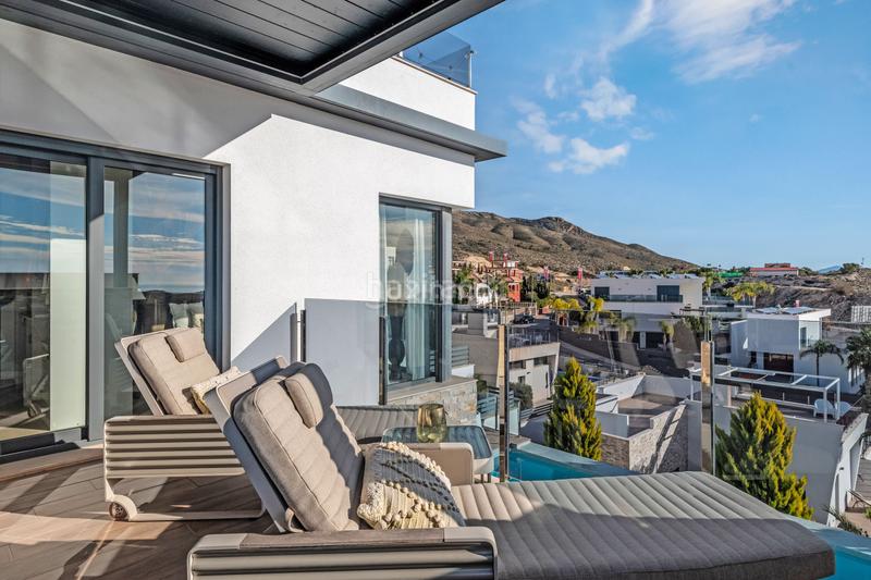 Foto b3c17615-7df4-484c-8307-15249c2a1845. Chalet with parking pool in balcón de Finestrat-terra marina Finestrat