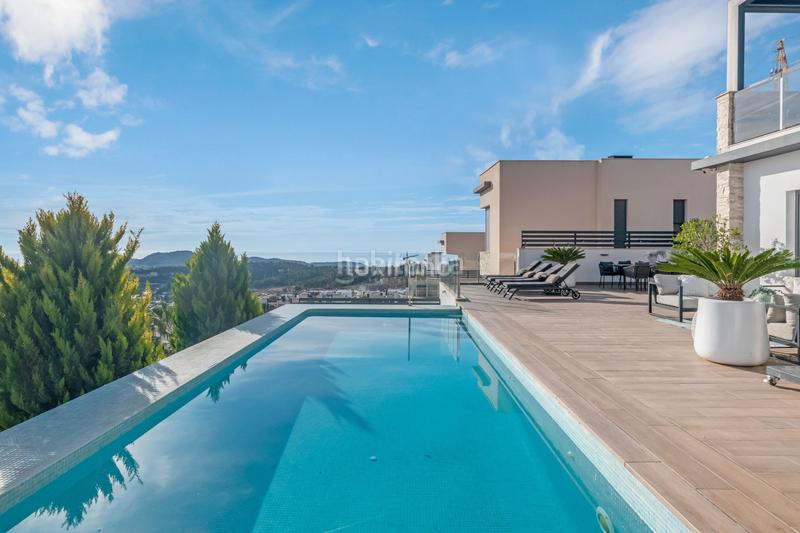 Foto c9da0947-b40f-4a25-9333-3bda7745c659. Chalet with parking pool in balcón de Finestrat-terra marina Finestrat