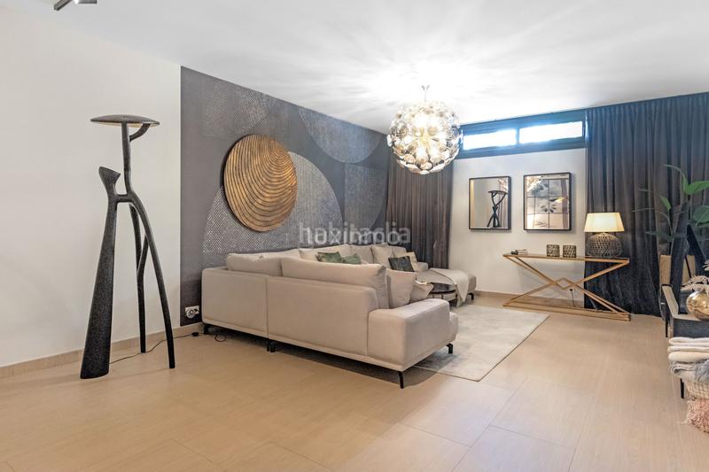 Foto dddaab12-82e7-4659-afc2-90d28ba015ce. Chalet with parking pool in balcón de Finestrat-terra marina Finestrat