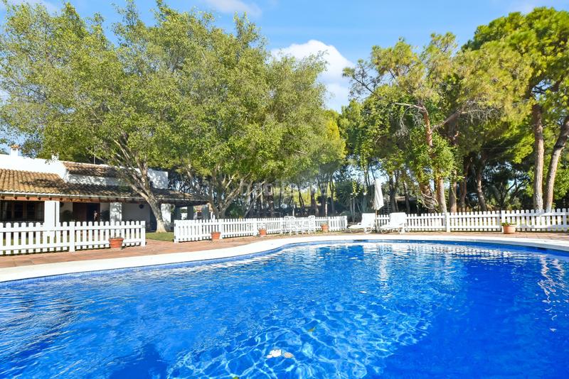 Foto 77e4ff4f-17b0-46d7-898d-8752369c22a6. Chalet con riscaldamento parcheggio piscina in Alicante golf Alicante