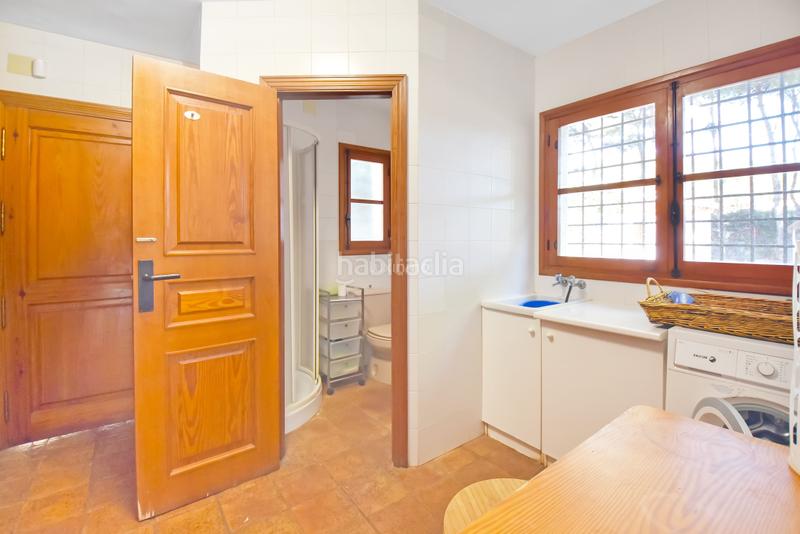 Foto e29bd96d-c621-4a4a-b0e4-daadbc3e45e5. Chalet con riscaldamento parcheggio piscina in Alicante golf Alicante