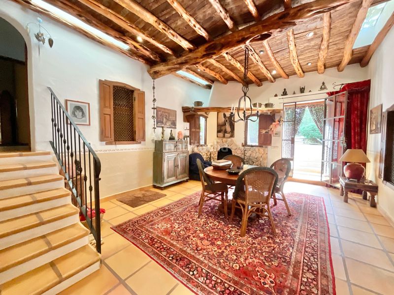 Foto 1003ba2b-2fc7-4341-84df-1a973af8ef52. Xalet amb calefacció aparcament piscina a Santa Eulària des riu Santa Eulària