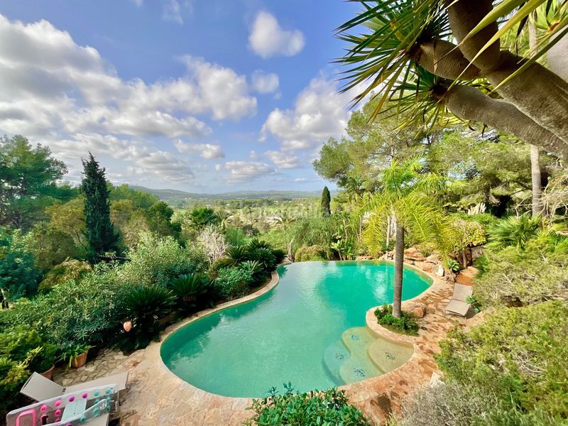 Foto 1dc67e20-187c-4517-8c5b-d179279bdb3c. Xalet amb calefacció aparcament piscina a Santa Eulària des riu Santa Eulària