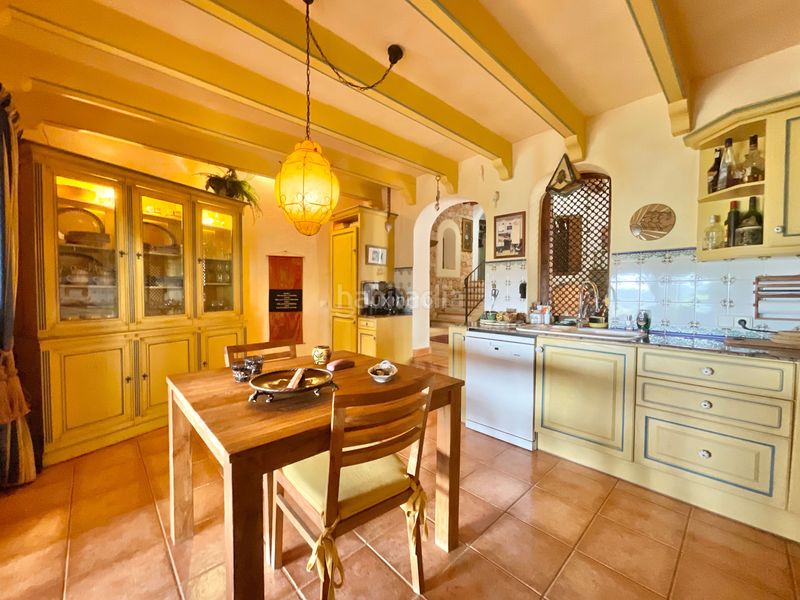 Foto 24757fa9-537d-4424-b5f1-aeaa919cb11f. Xalet amb calefacció aparcament piscina a Santa Eulària des riu Santa Eulària