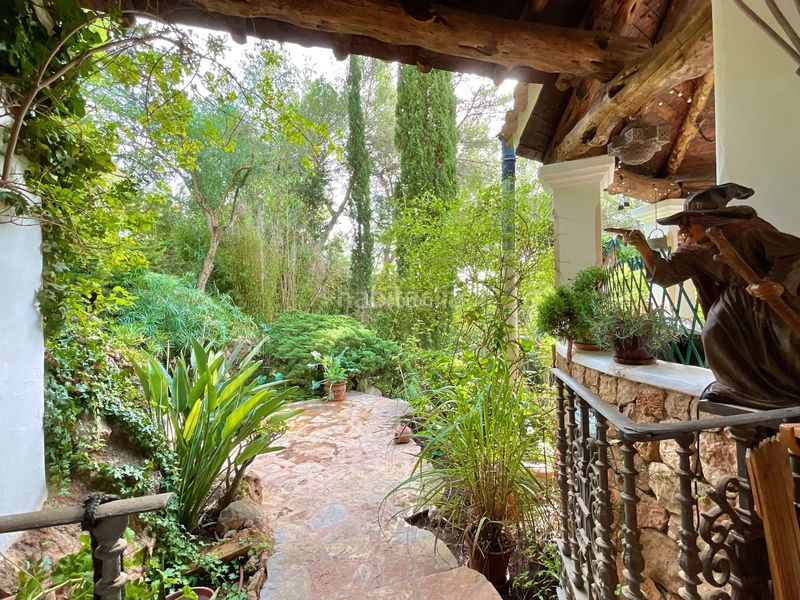 Foto 4c21f129-3f66-4d43-be07-1e1cab3da7dc. Xalet amb calefacció aparcament piscina a Santa Eulària des riu Santa Eulària