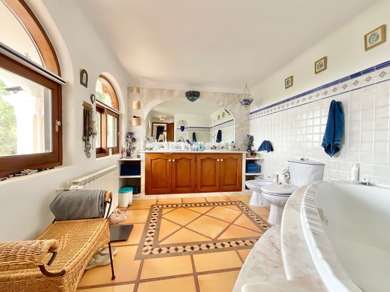 Foto 56fe5c54-f0e0-425c-ba1a-fc41e7eb3b8a. Xalet amb calefacció aparcament piscina a Santa Eulària des riu Santa Eulària