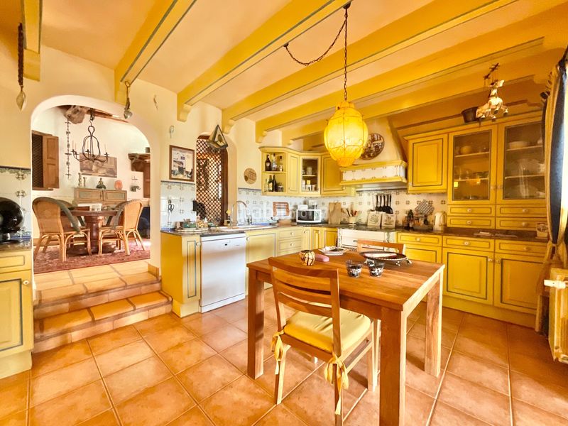 Foto b0e8f5be-088f-4719-8df8-ce994451d797. Xalet amb calefacció aparcament piscina a Santa Eulària des riu Santa Eulària