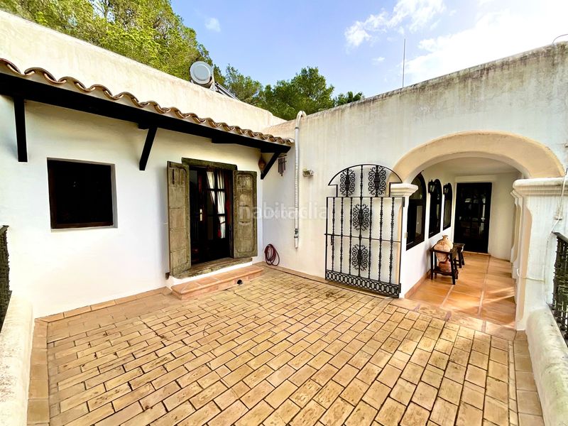 Foto b187c05e-0753-43ce-ae56-25a4b800acd7. Xalet amb calefacció aparcament piscina a Santa Eulària des riu Santa Eulària