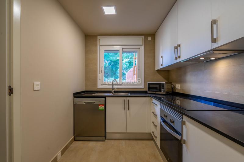 Foto f7b9aab7-b664-4de1-a4bf-e1256bcc2ccb. Penthouse with pool in Pinar de Advocat-Cometa Moraira