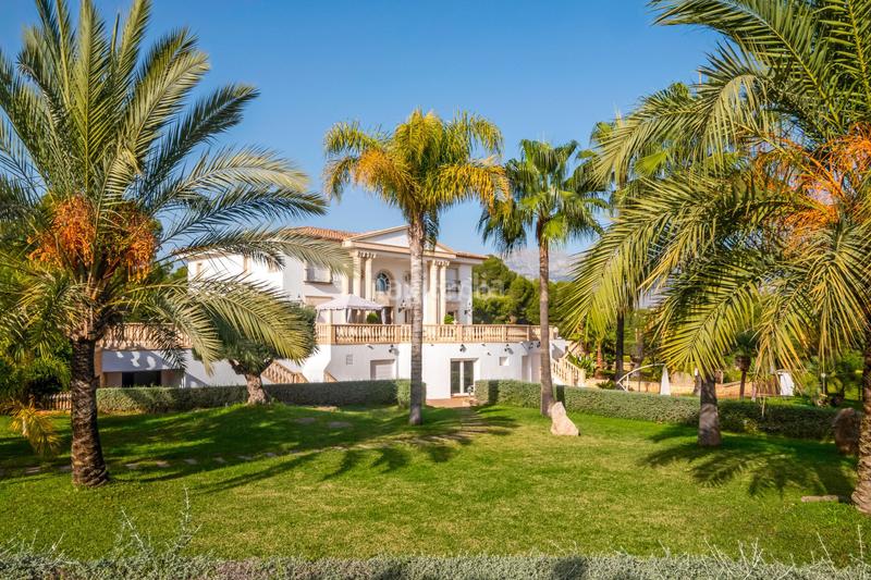 Foto 144163d1-31a1-4da6-a3a0-0fe94d32e832. Chalet preciosa mansión con piscina en venta en Altea ciudad Altea