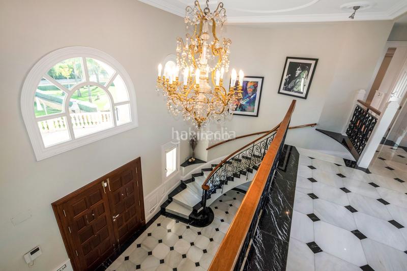 Foto 6cd183dd-4b81-4386-a6cc-b256e8a1bd18. Chalet preciosa mansión con piscina en venta en Altea ciudad Altea