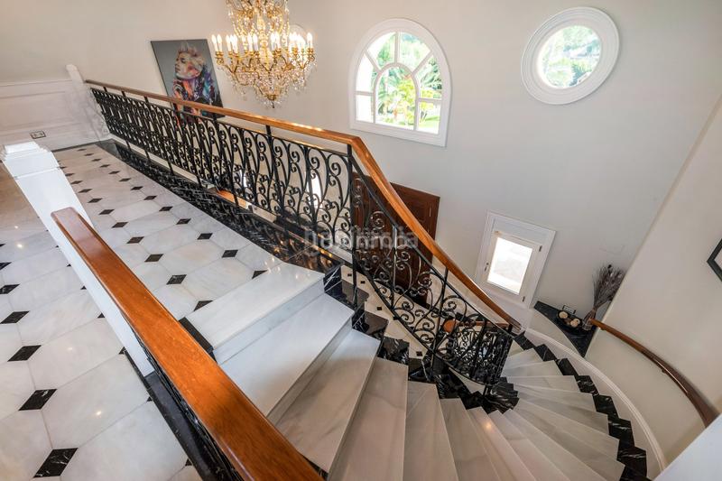 Foto 914a3c59-b6ae-4493-a603-c782cf5c8577. Chalet preciosa mansión con piscina en venta en Altea ciudad Altea