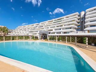 Pis a Marina Botafoc-Talamanca. Elegante apartamento en primera línea en marina botafoch, ibiza