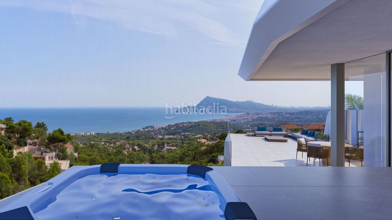 Foto 6d3a3820-4d49-4140-b6c5-0befde0123ef. Chalet mit heizung parking pool in Altea la vella Altea