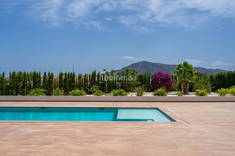Foto 146758f6-19f1-4bb8-b577-84ff086dbd47. Xalet amb calefacció aparcament piscina a Pueblo-Ubanizaciones Alfàs del Pi (l´)