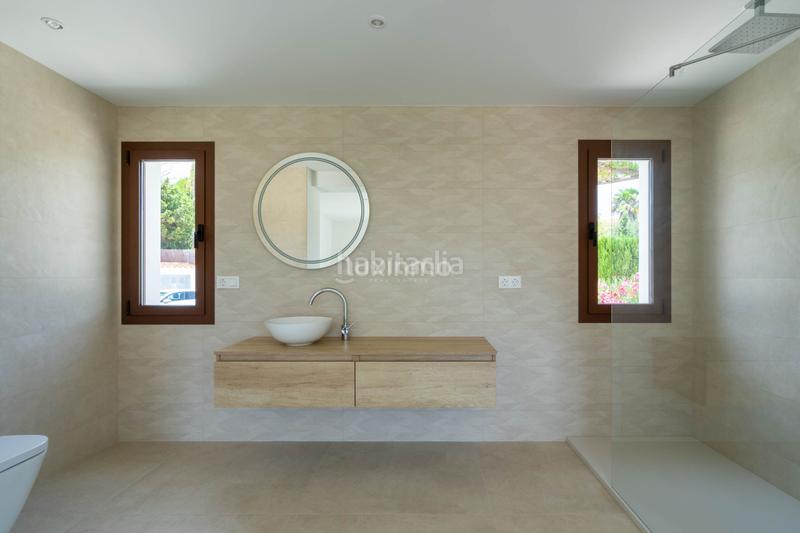 Foto 44361f2b-5e02-44b3-8ee0-f3edc465c274. Xalet amb calefacció aparcament piscina a Pueblo-Ubanizaciones Alfàs del Pi (l´)