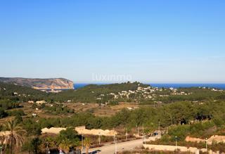 Chalet en Cap Martí - El Tossalet - Pinomar. Elegante villa de lujo con vistas al mar en venta en javea