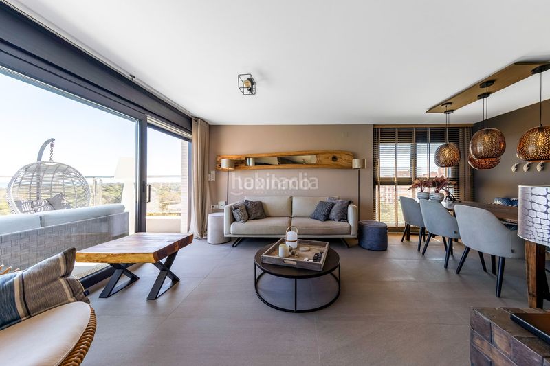 Foto ed28b203-accf-4615-813c-5e1bdb937127. Penthouse with heating parking pool in Puerto Deportivo Guardamar del Segura