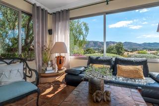 Chalet in Pueblo-Ubanizaciones. Casa independiente con piscina y encantadoras vistas