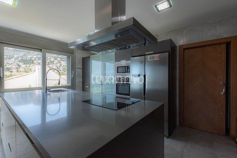 Foto 2e76d674-dc79-45cd-a535-709098d4a3f2. Chalet casa con vistas al mar en venta e en Canuta Calp